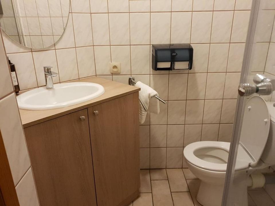 Au Central Alle Екстериор снимка